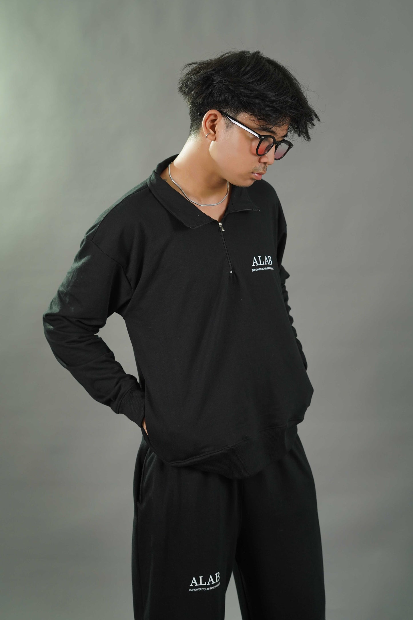 Terry Quarter Zip – Essential