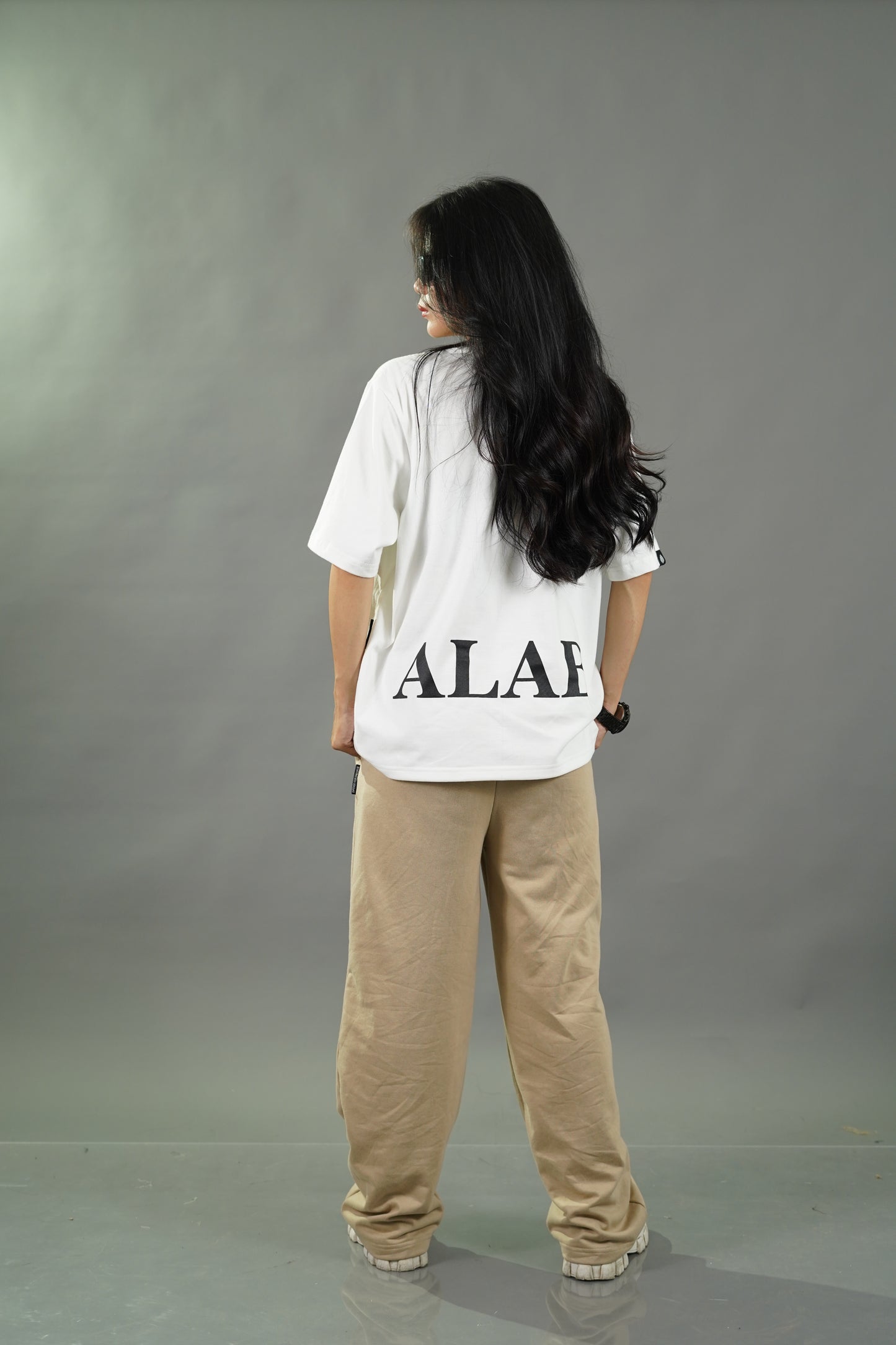Box Tee - Midline