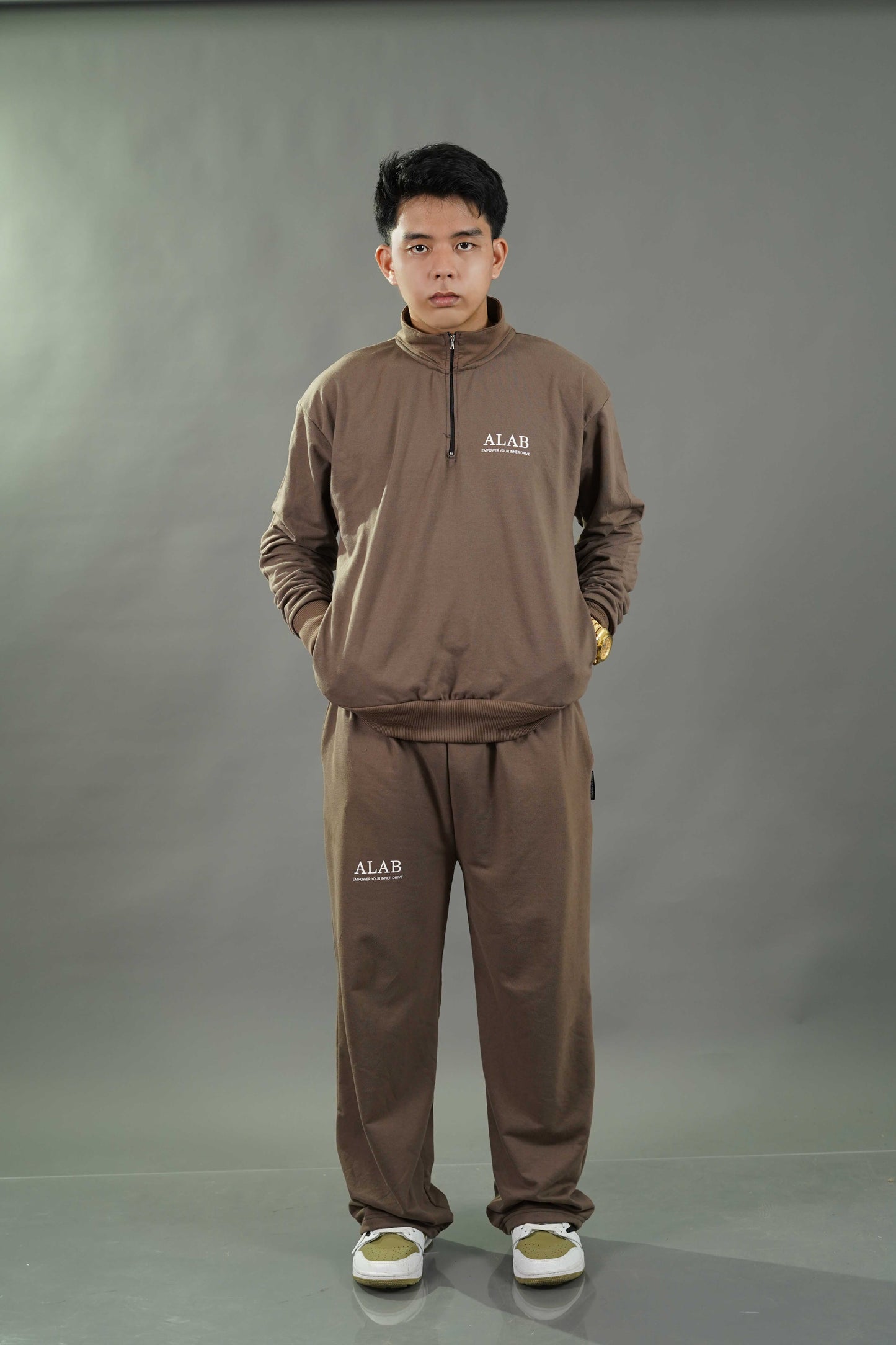 Terry Quarter Zip – Essential