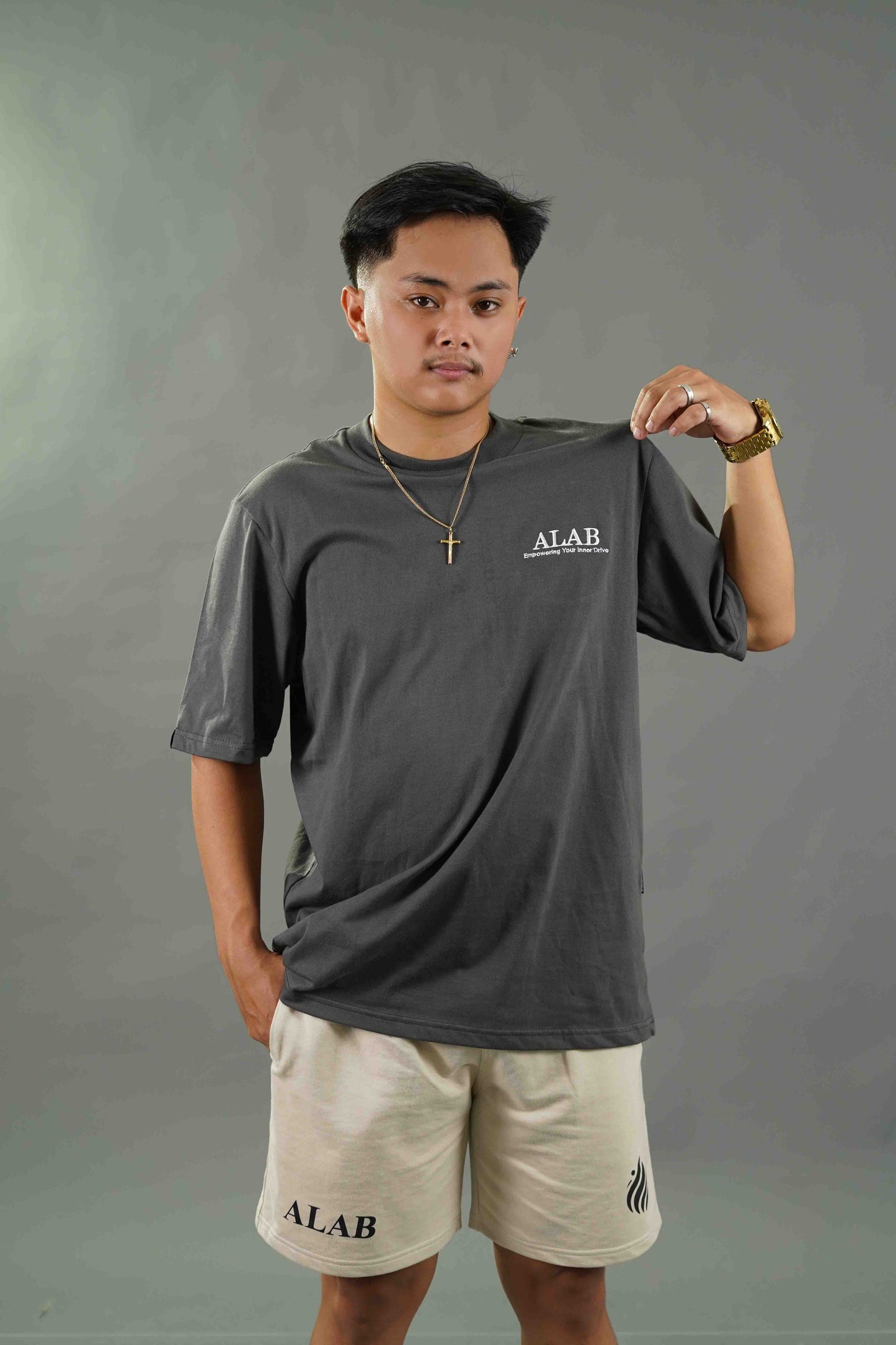 Club - Tee Embroid Heart