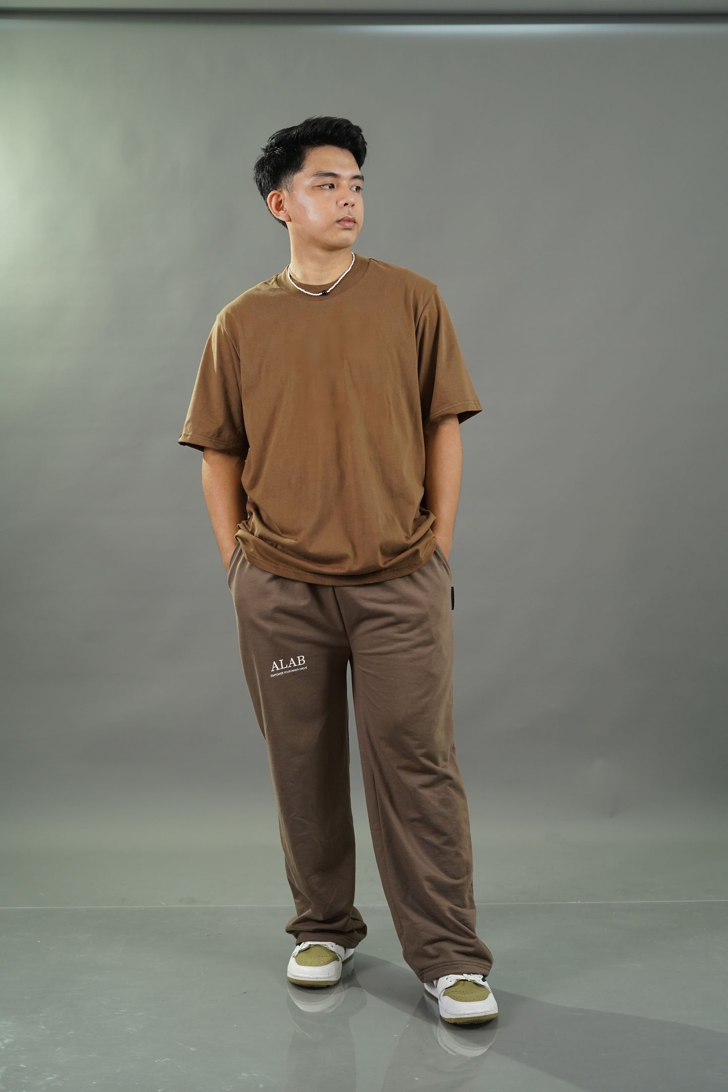 Club- Tee Essence