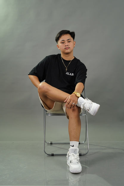 Box Tee – Line Behind
