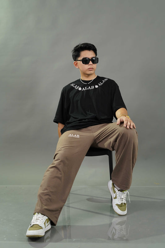 Club -Tee Neckdrip