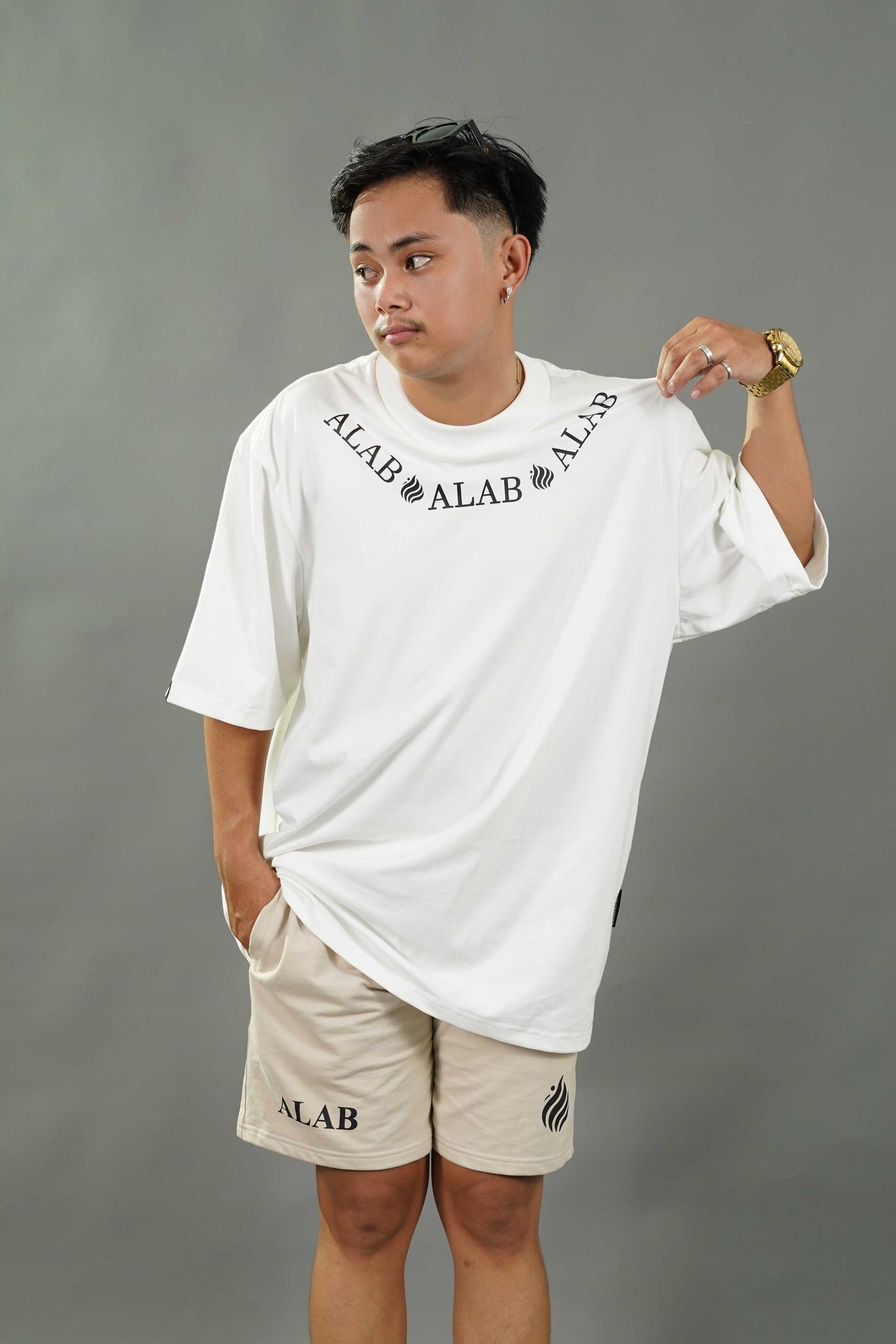 Club -Tee Neckdrip