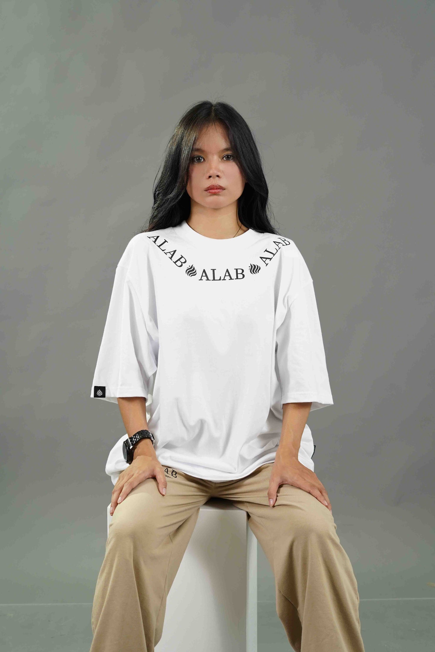 Club -Tee Neckdrip