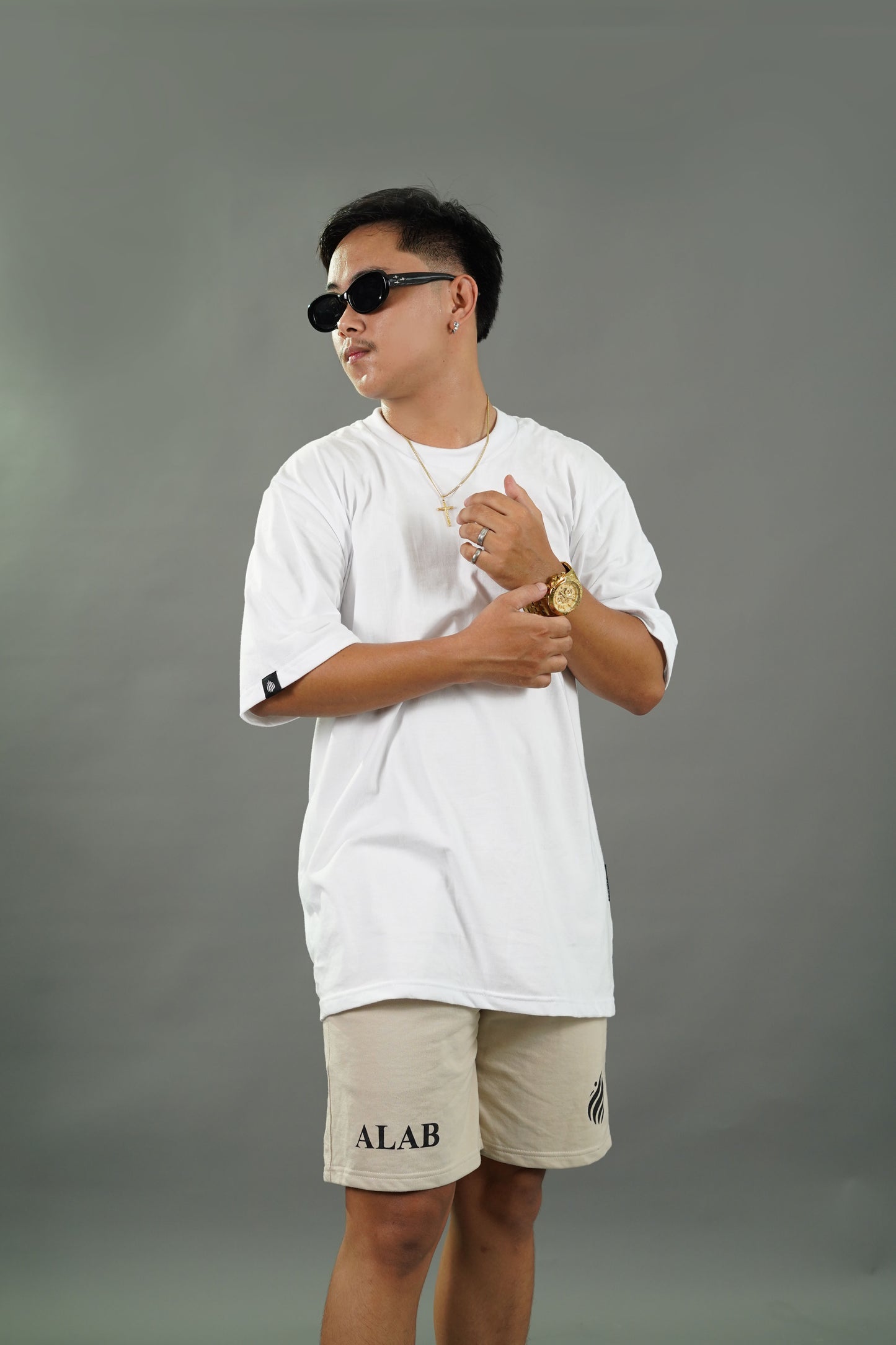 Club- Tee Essence